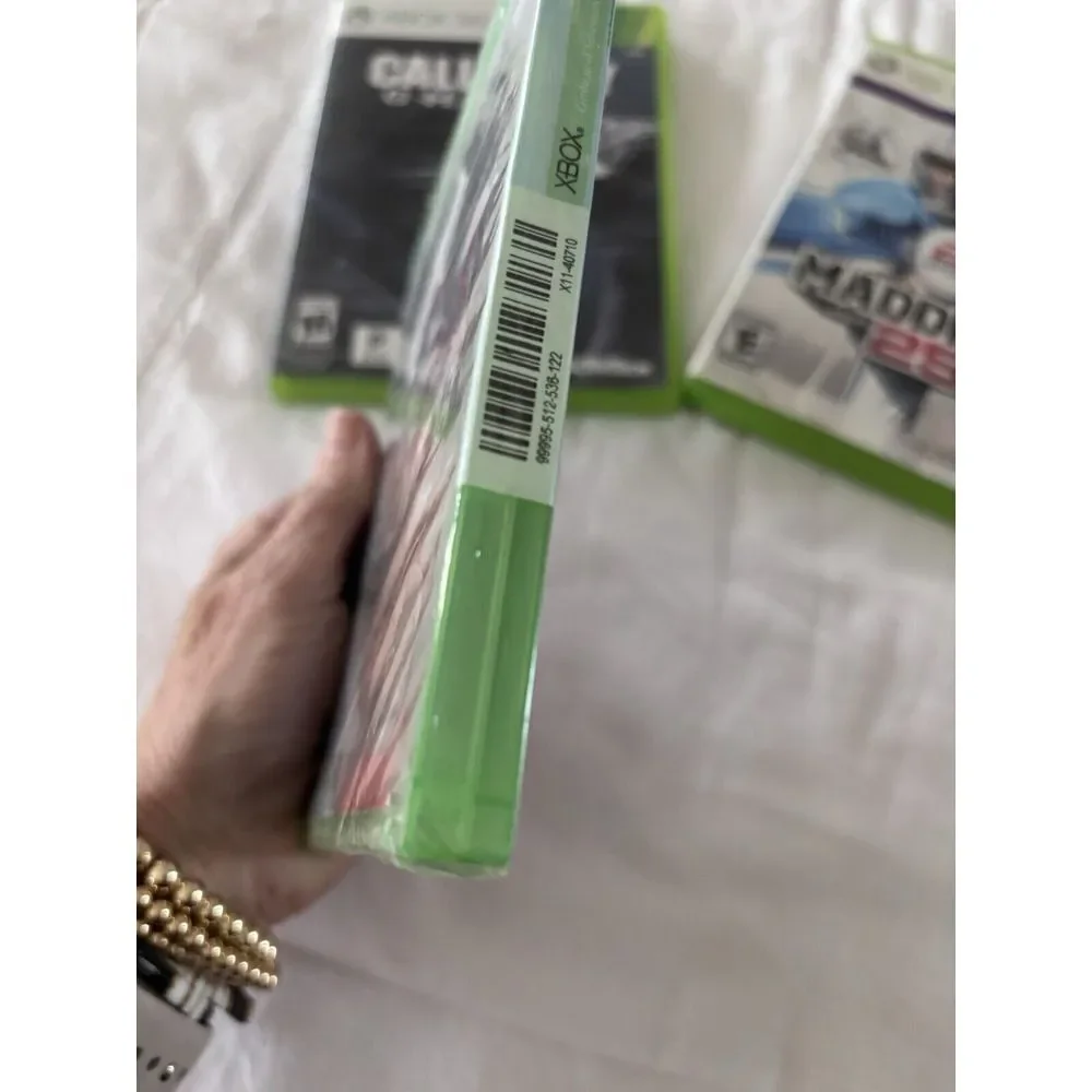 Microsoft Xbox 360 Madden 25 And Call Of Duty Ghost  Xbox One Nba Live 18 (2796)